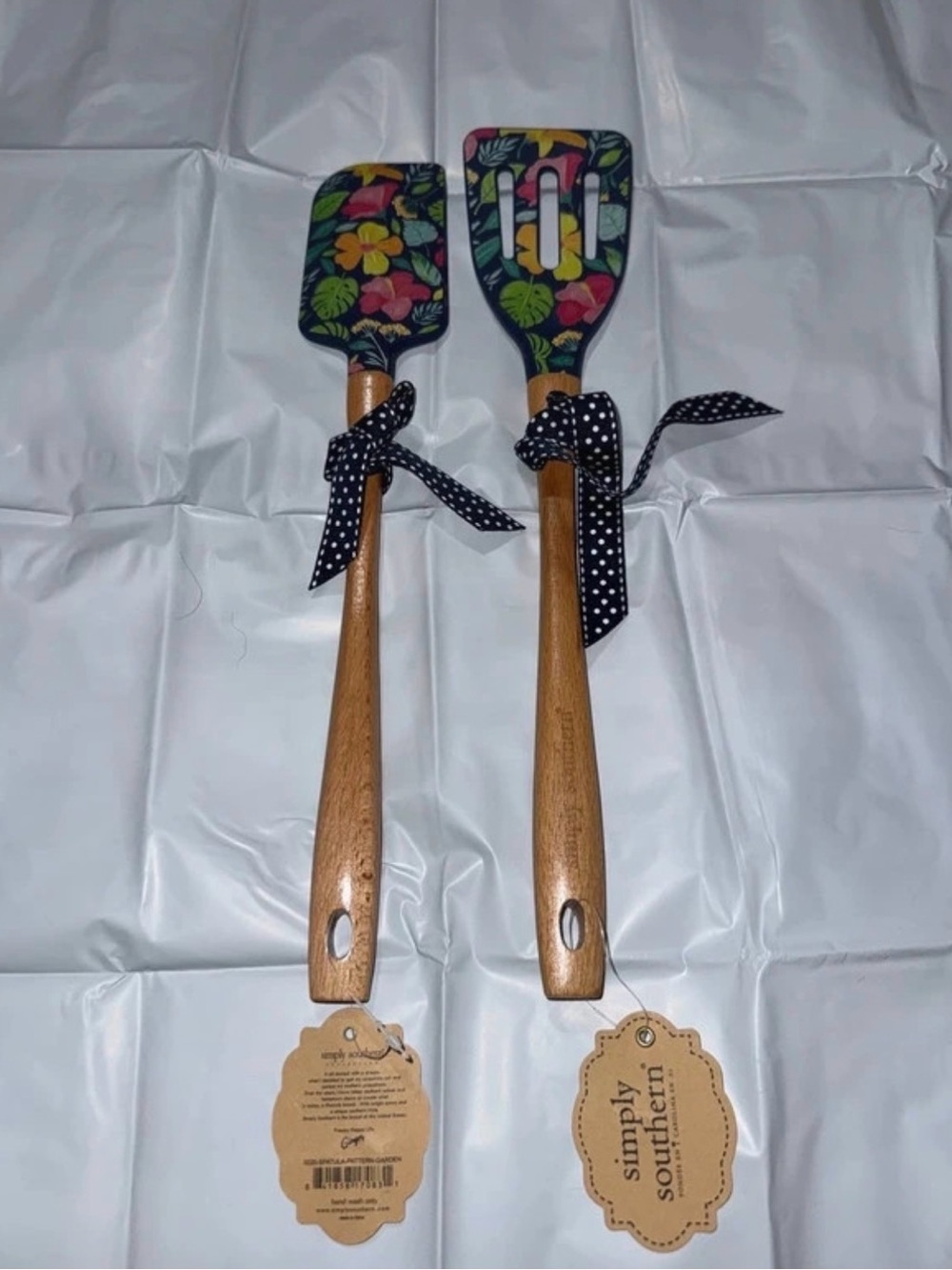 Simply Southern Floral Wooden-Handle Spatula Set in Black, Yellow, Pink, Green